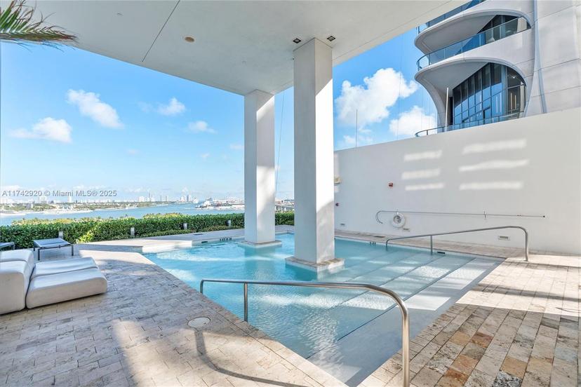 Picture of 1040 Biscayne Blvd # 3908, Miami FL 33132