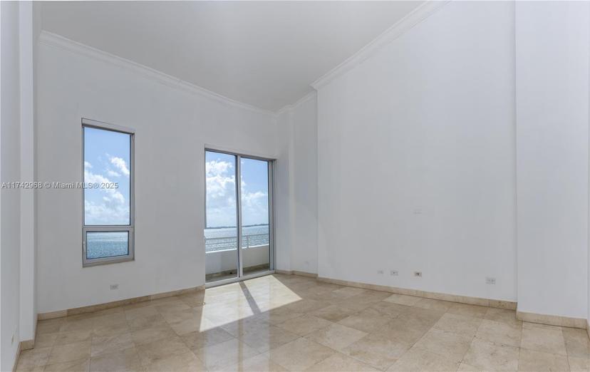 Picture of 808 Brickell Key Dr # 404, Miami FL 33131