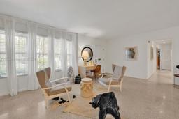 Picture of 700 NE 155Th St, Miami, FL 33162