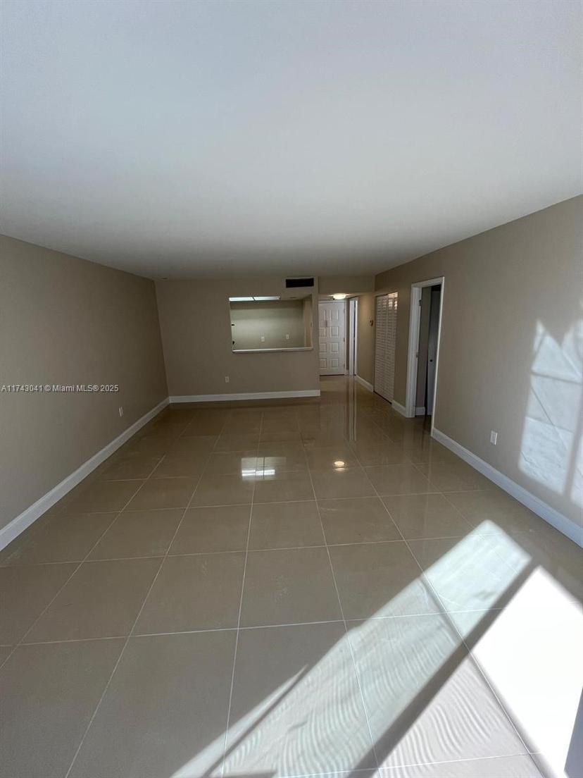 Picture of 5530 NW 44Th St # 308C, Lauderhill FL 33319