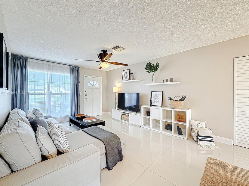 Picture of 6800 NW 24Th Ct, Margate FL 33063