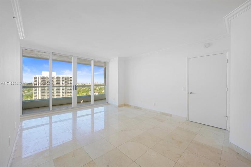 Picture of 21055 Yacht Club Dr # 1707, Aventura FL 33180