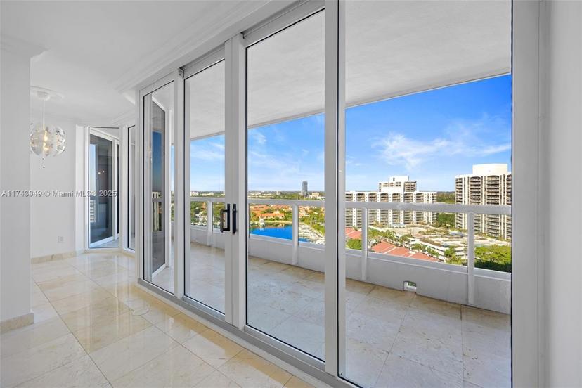Picture of 21055 Yacht Club Dr # 1707, Aventura FL 33180