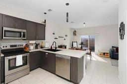 Picture of 2676 SE 13Th St # 2676, Homestead, FL 33035