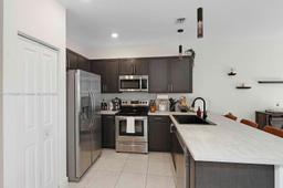 Picture of 2676 SE 13Th St # 2676, Homestead, FL 33035