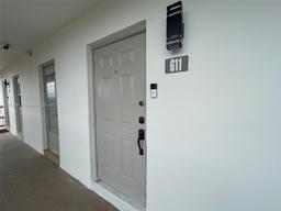 Picture of 5102 NW 36Th St # 611, Lauderdale Lakes, FL 33319