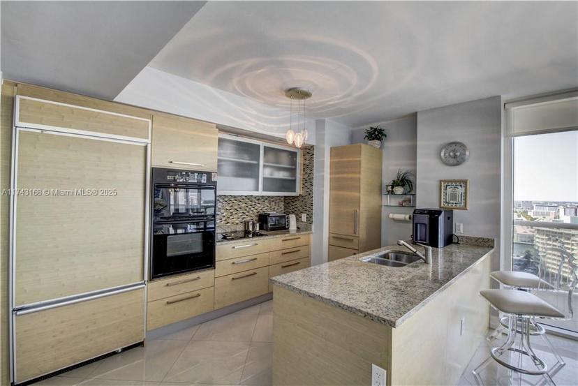 Picture of 1830 S Ocean Dr # 1708, Hallandale Beach FL 33009