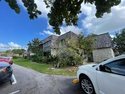Picture of 3109 Oakland Shores Dr # G212, Oakland Park, FL 33309