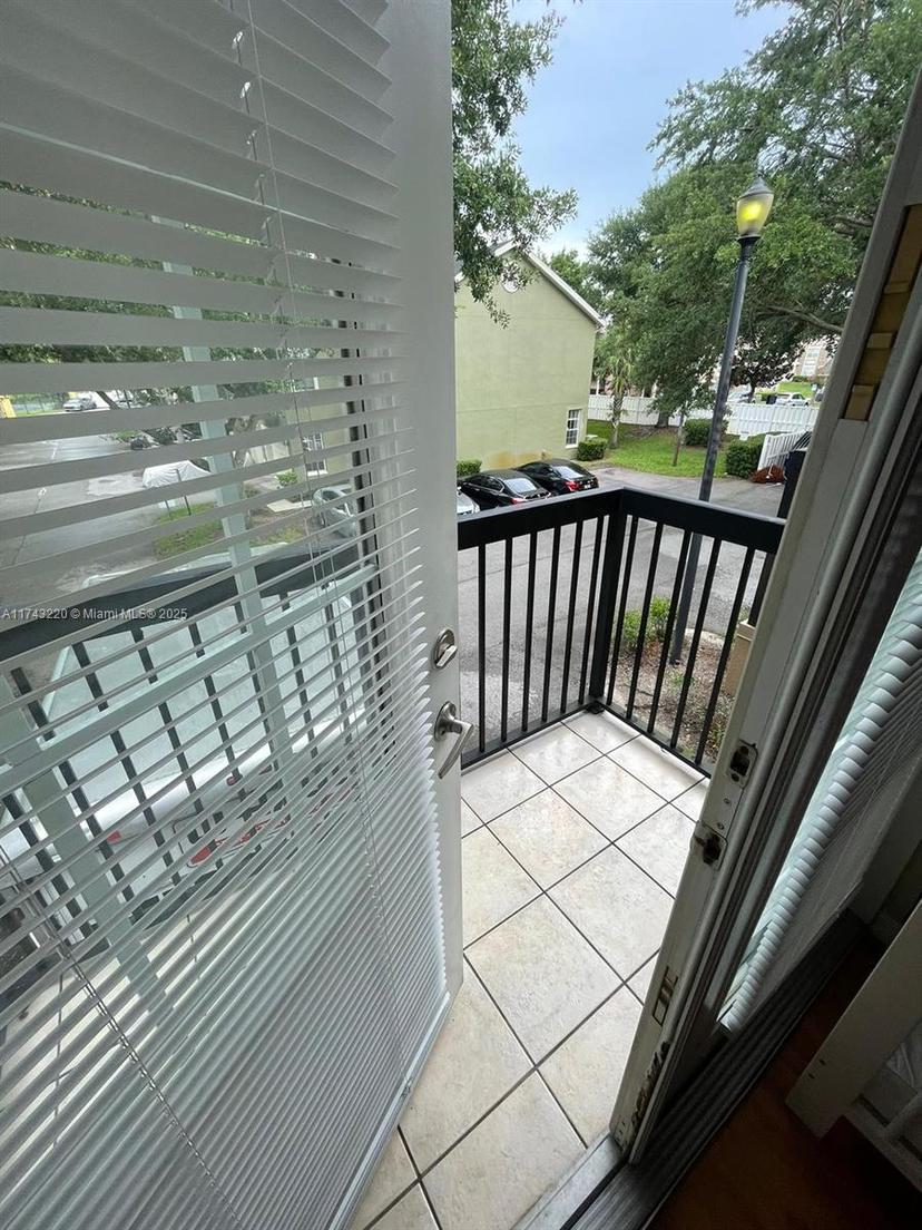 Picture of 2519 Lancien Ct # 5, Orlando FL 32826