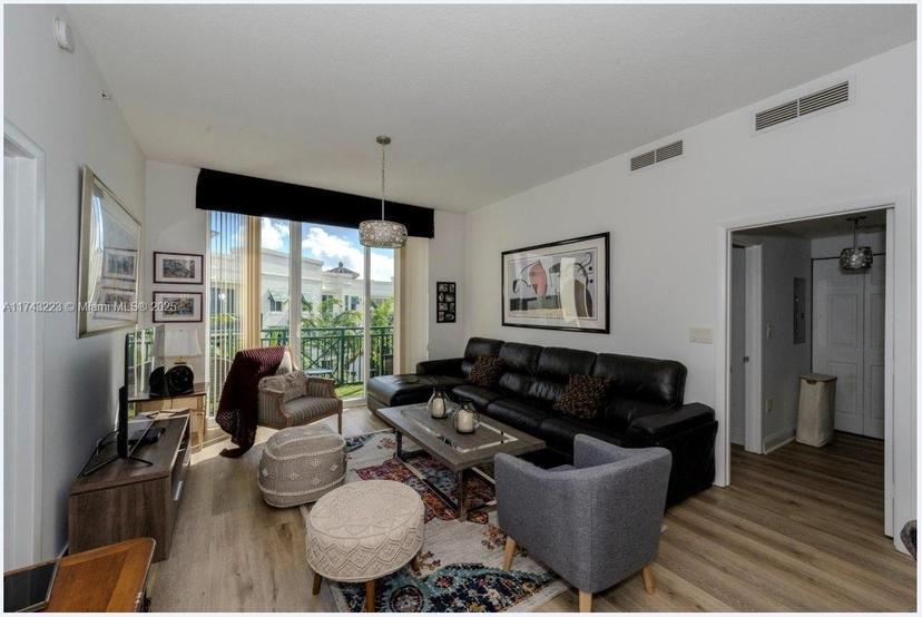 Picture of 510 NW 84Th Ave # 640, Plantation FL 33324