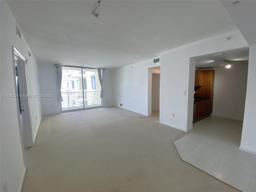 Picture of 18800 NE 29Th Ave # 1027, Aventura, FL 33180