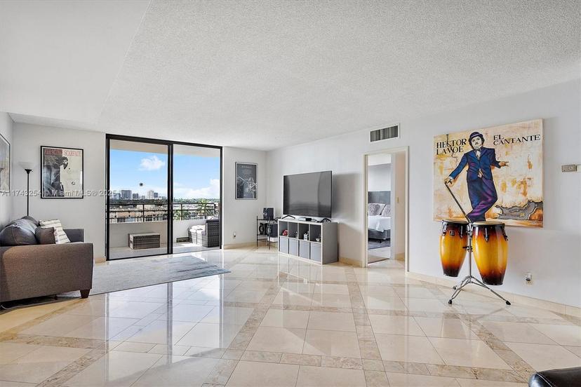 Picture of 500 Three Islands Blvd # 411, Hallandale Beach FL 33009