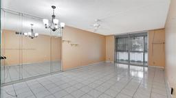Picture of 900 NE 12Th Ave # 206, Hallandale Beach, FL 33009