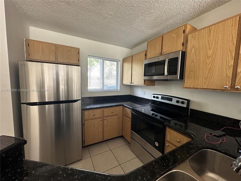 Picture of 8750 N Sherman Cir # 102, Miramar FL 33025