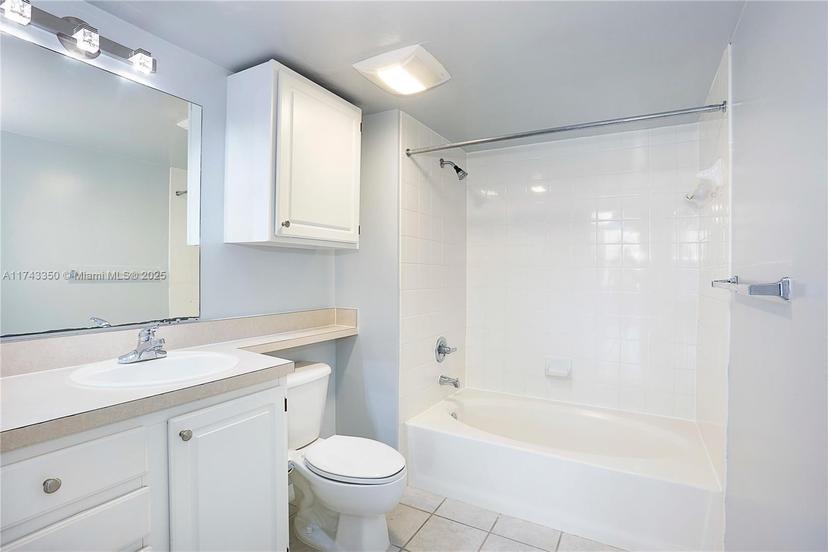 Picture of 2665 SW 37Th Ave # 610, Miami FL 33133