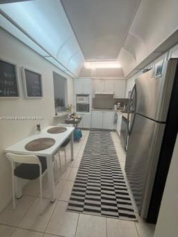 Picture of 19390 Collins Ave # 510, Sunny Isles Beach, FL 33160