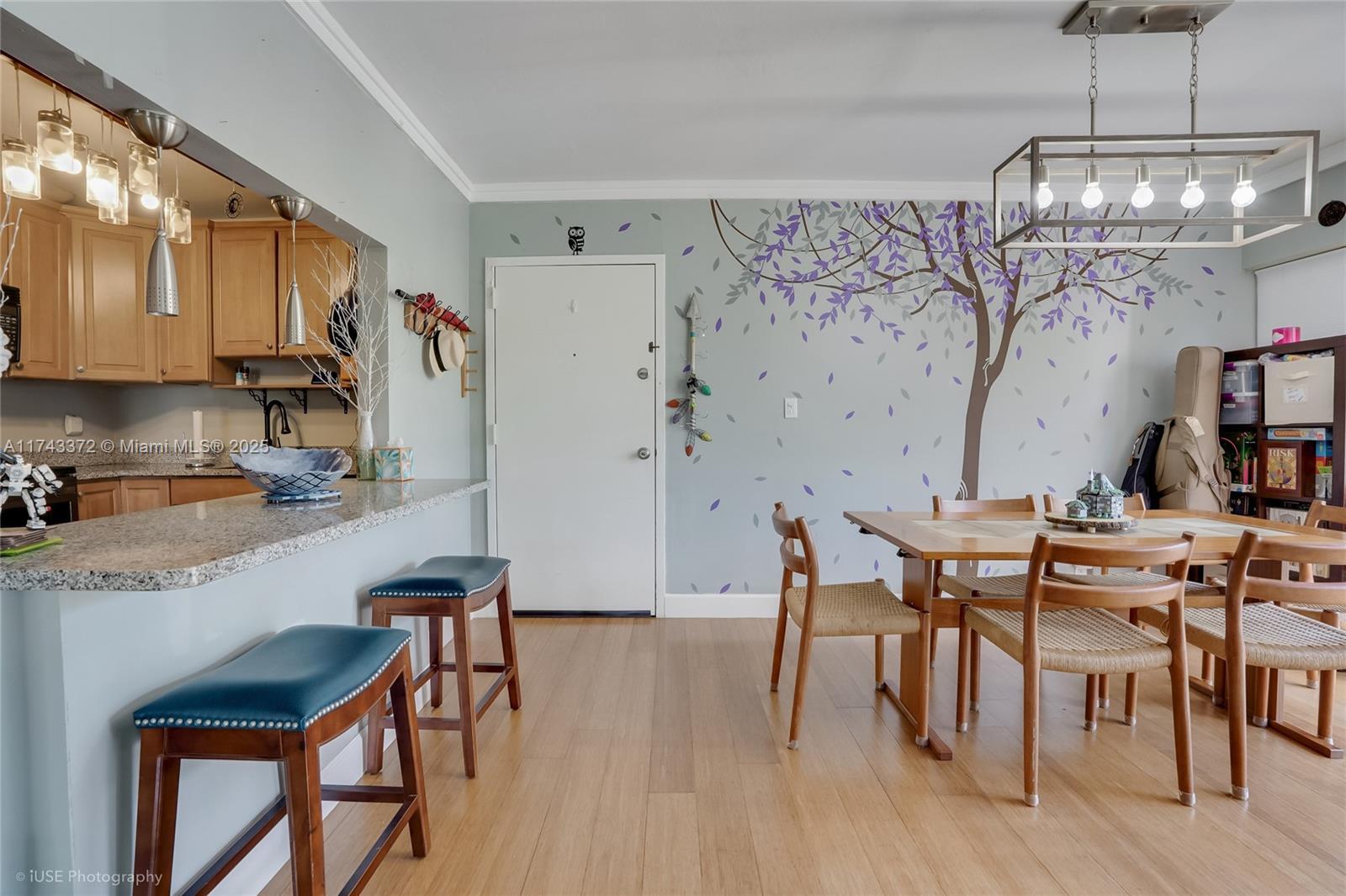 Picture of 1839 Middle River Dr # 205, Fort Lauderdale, FL 33305
