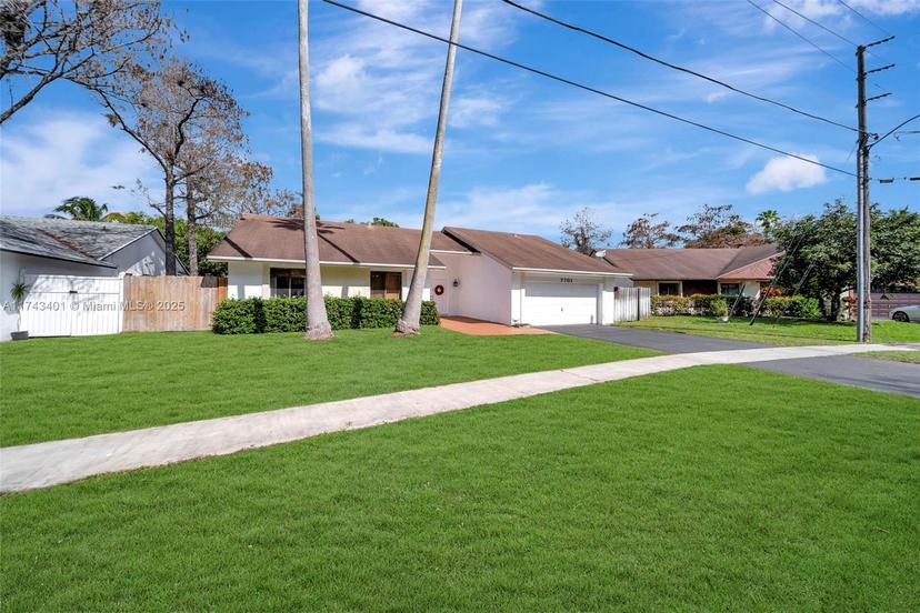 Picture of 7701 NW 53Rd St, Lauderhill FL 33351