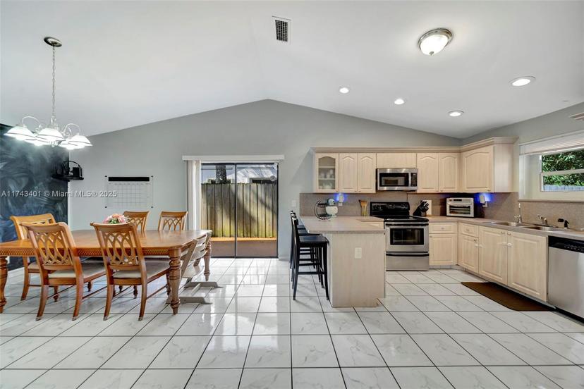 Picture of 7701 NW 53Rd St, Lauderhill FL 33351