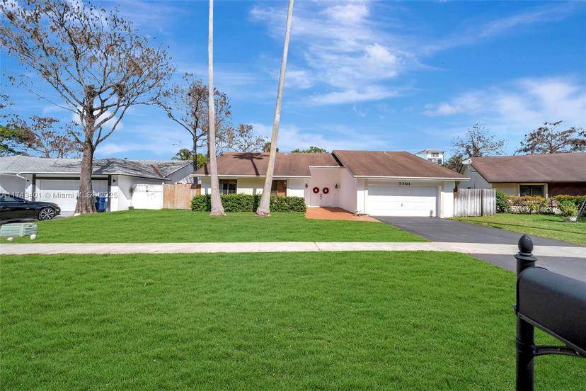 Picture of 7701 NW 53Rd St, Lauderhill FL 33351