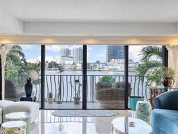 Picture of 136 Golden Isles Dr # 301, Hallandale Beach, FL 33009