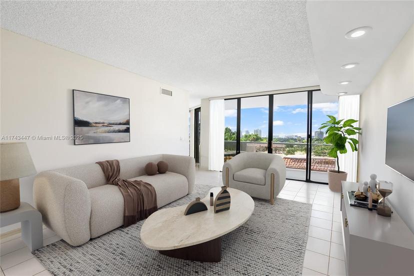 Picture of 20281 E Country Club Dr # 403, Aventura FL 33180
