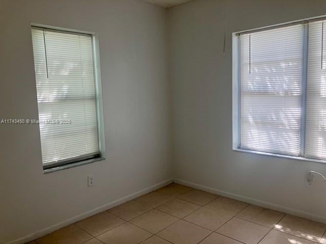 Picture of 3698 William Ave # 6, Miami FL 33133
