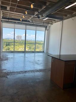 Picture of 8101 Biscayne Blvd # 604, Miami, FL 33138