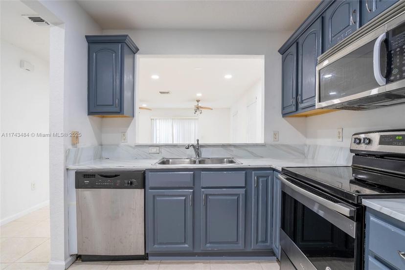Picture of 6619 Winfield Blvd # 2, Margate FL 33063