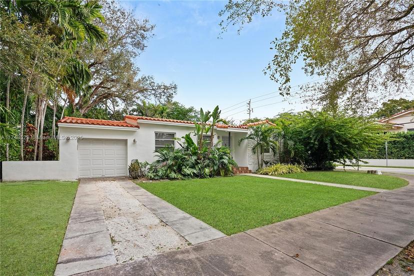 Picture of 1231 Tangier St, Coral Gables FL 33134