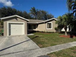 Picture of 9213 NW 53Rd Ct, Sunrise, FL 33351