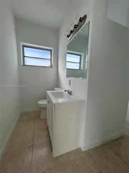 Picture of 20690 NW 15Th Ave # C143, Miami Gardens, FL 33169