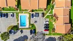 Picture of 2576 Riverside Dr # 415, Coral Springs, FL 33065
