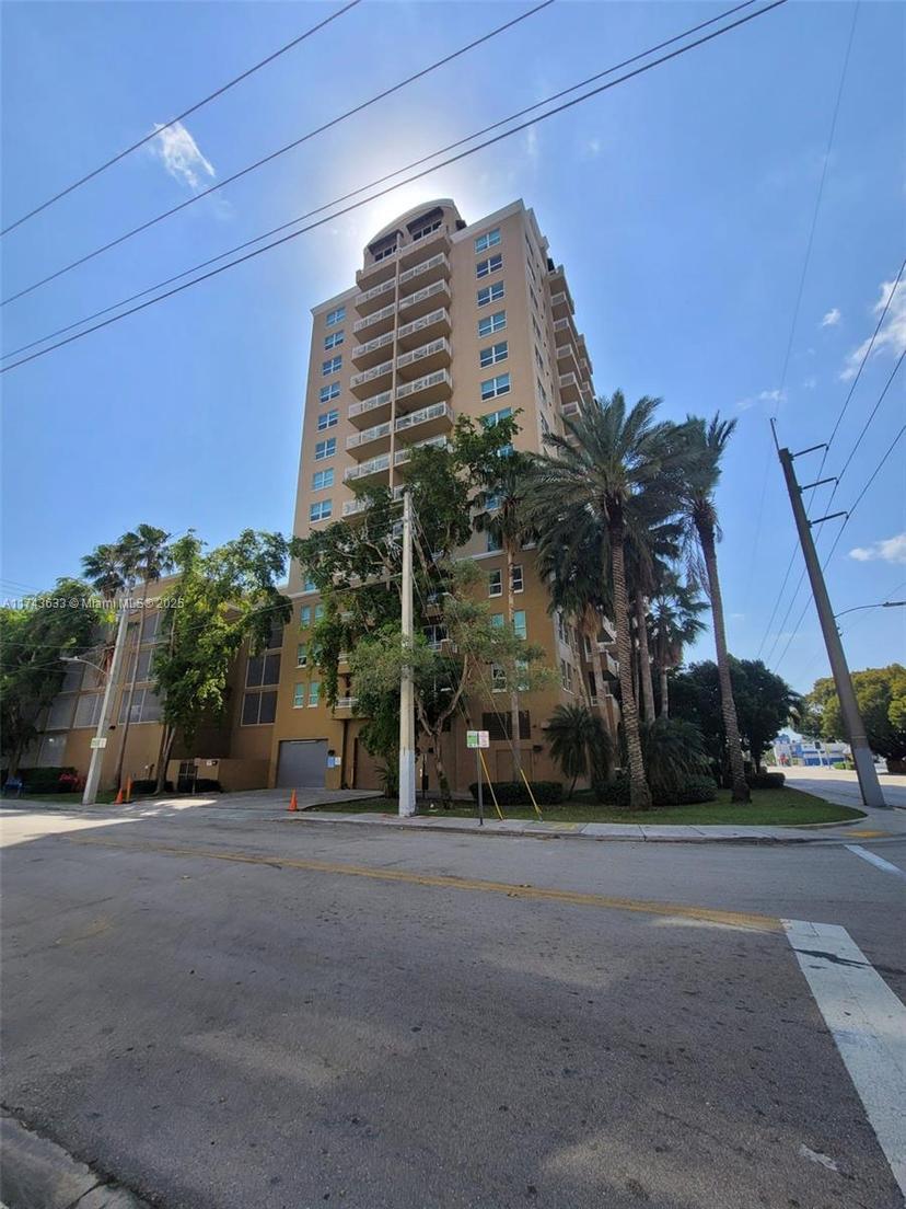 Picture of 2665 SW 37Th Ave # 709, Miami FL 33133