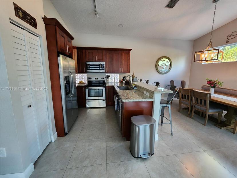 Picture of 15585 SW 112Th Way, Miami FL 33196