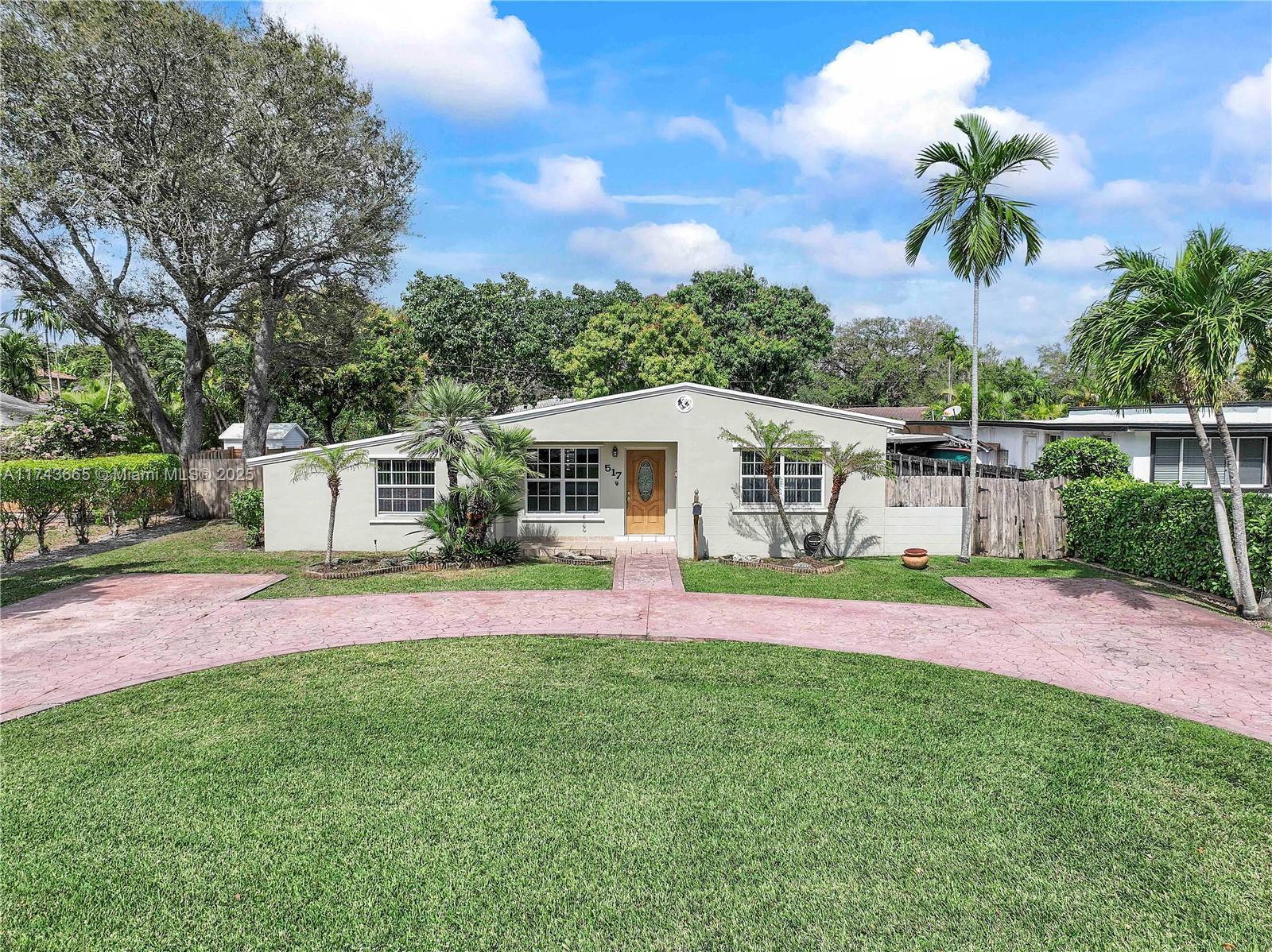 Picture of 517 Wren Ave, Miami Springs, FL 33166