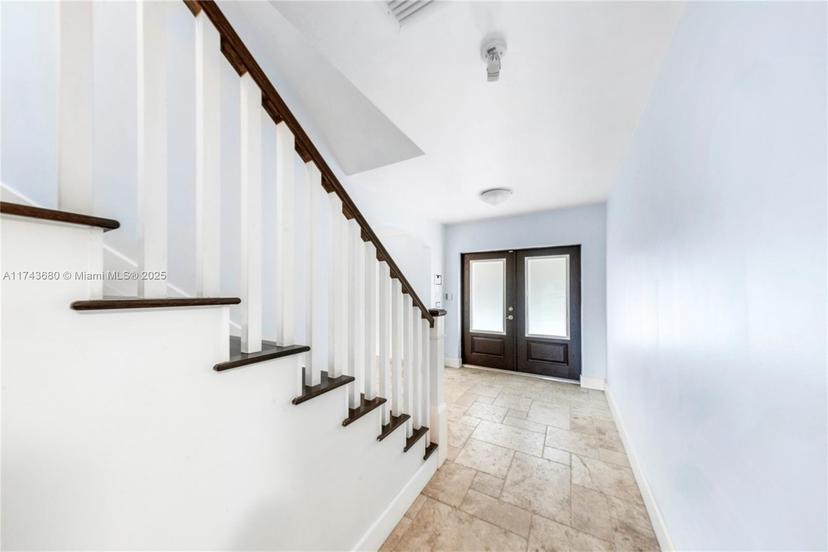 Picture of 1108 Washington St, Hollywood FL 33019
