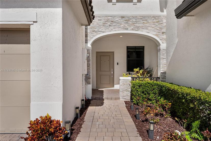Picture of 11969 SW 244Th Ln # 11969, Homestead FL 33032