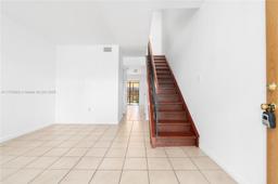 Picture of 2301 W 66Th Pl # 304, Hialeah, FL 33016