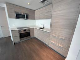 Picture of 1300 S Miami Ave # 1107, Miami, FL 33130