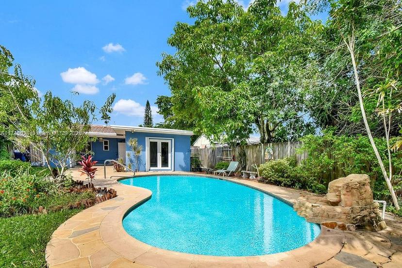 Picture of 1328 N Andrews Ave, Fort Lauderdale FL 33311