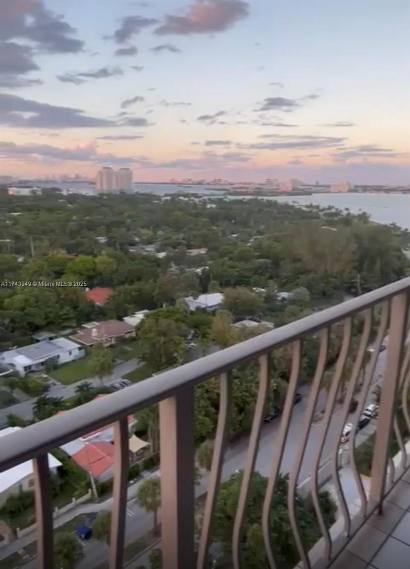 Picture of 780 Ne 69 # 1608, Miami FL 33138
