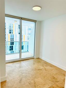Picture of 41 SE 5Th St # 808, Miami, FL 33131