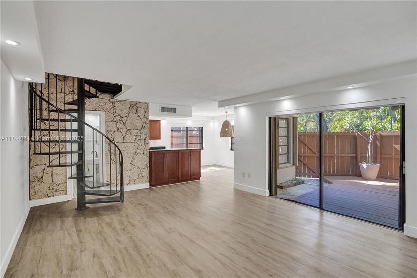 Picture of 2979 Bird Ave # 8, Miami FL 33133