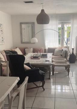 Picture of 725 Fernwood Rd, Key Biscayne, FL 33149