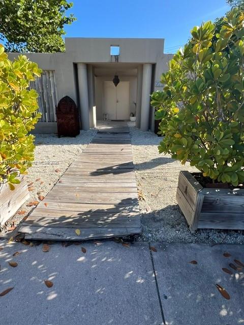 Picture of 725 Fernwood Rd, Key Biscayne, FL 33149