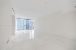 Picture of 300 Biscayne Blvd Way # 805, Miami, FL 33131