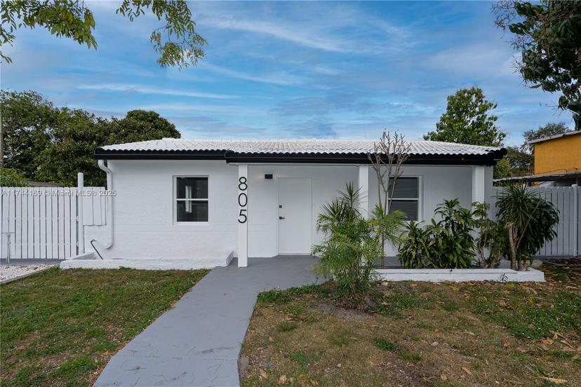 Picture of 805 Sultan Ave, Opa-Locka FL 33054