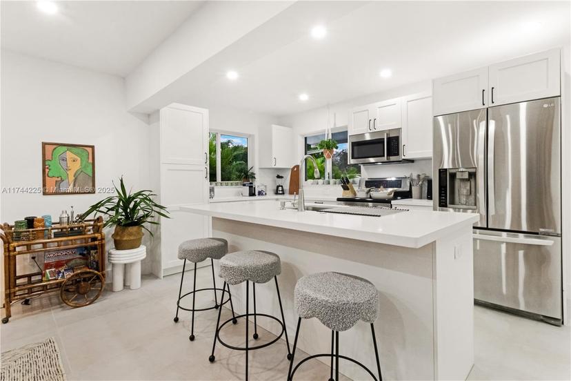 Picture of 191 SE 13Th Ave, Pompano Beach FL 33060