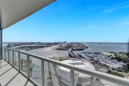 Picture of 888 Biscayne Blvd # 4205, Miami, FL 33132